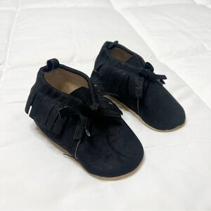 Old Navy Black Fringe Moccasin Loafers